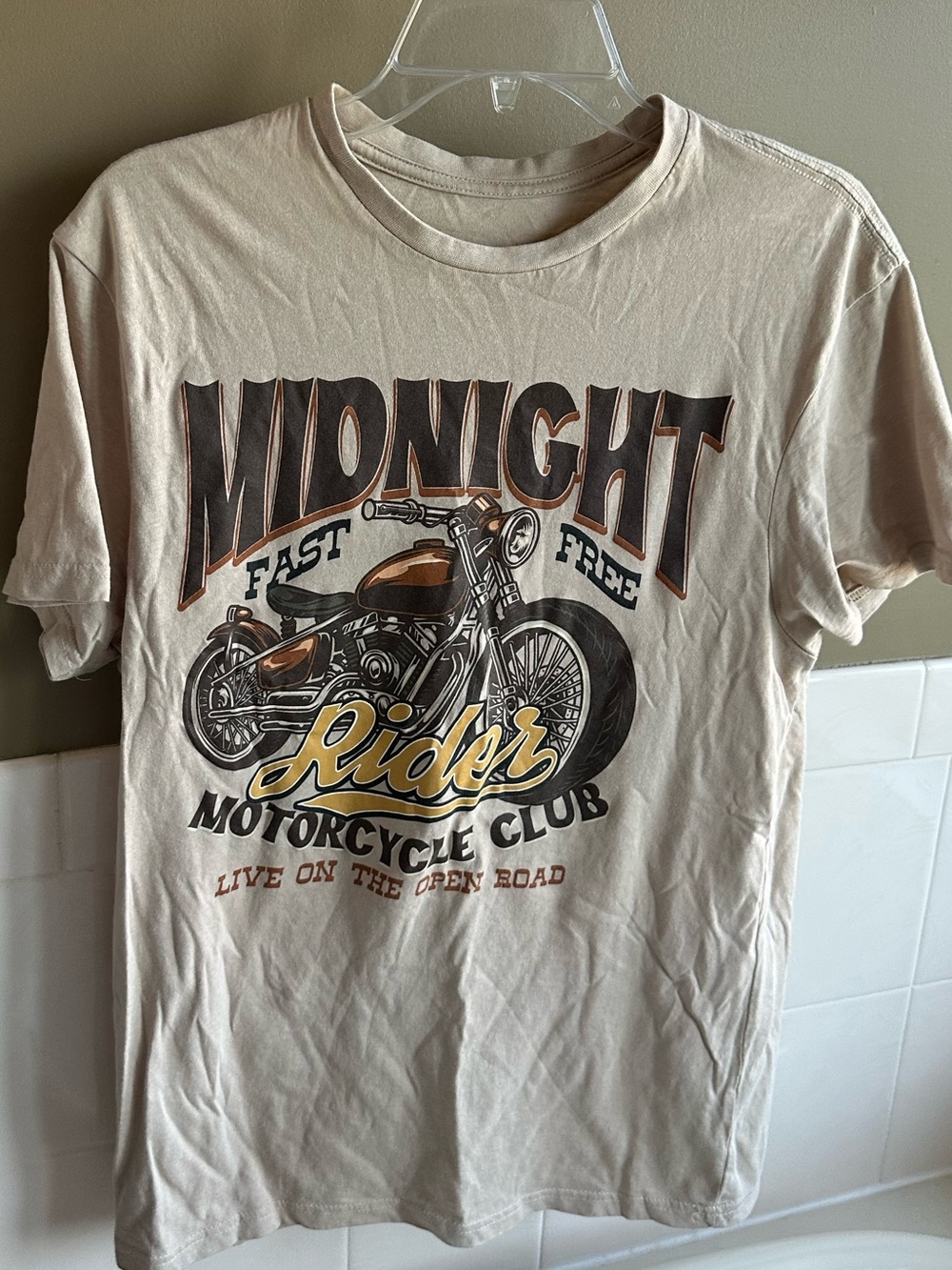 Midnight Rider Motorcycle Club Graphic Tee - Cream